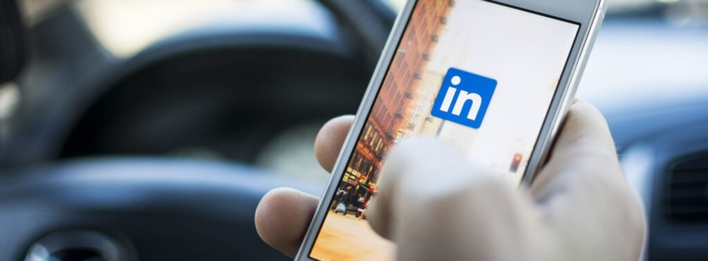Como encontrar vagas de marketing digital no LinkedIn